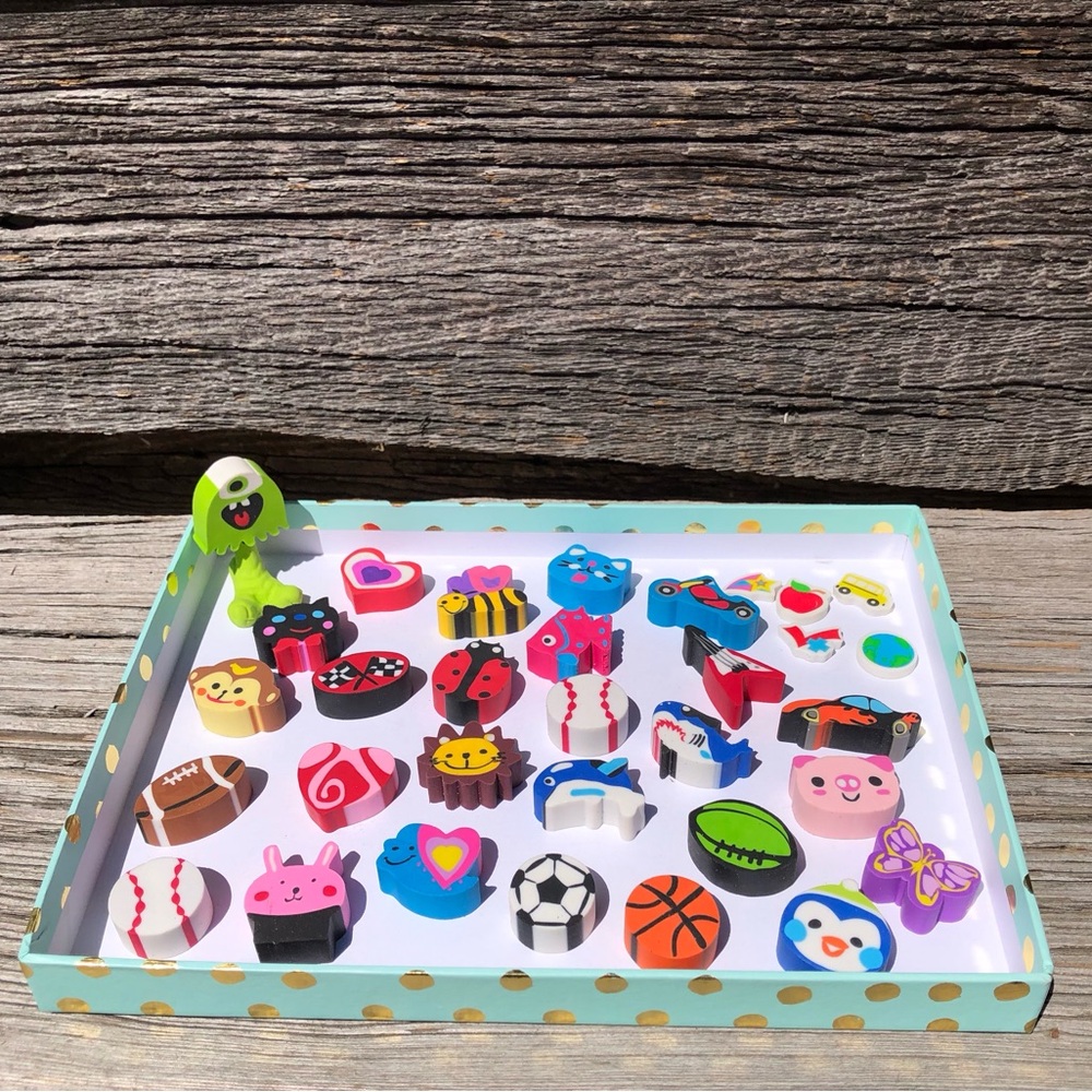 31 Vintage Erasers 80s 90s 2000s collectible Fun Novelty Eraser collection❤️🩷